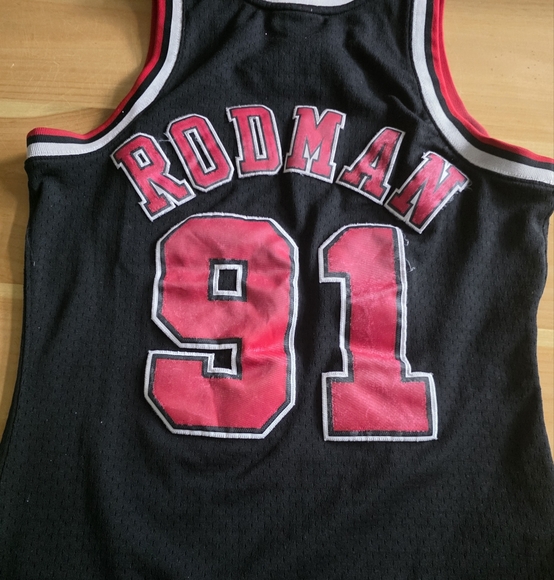Mitchell & Ness Dennis Rodman Jersey Patch - Picture 8 of 11